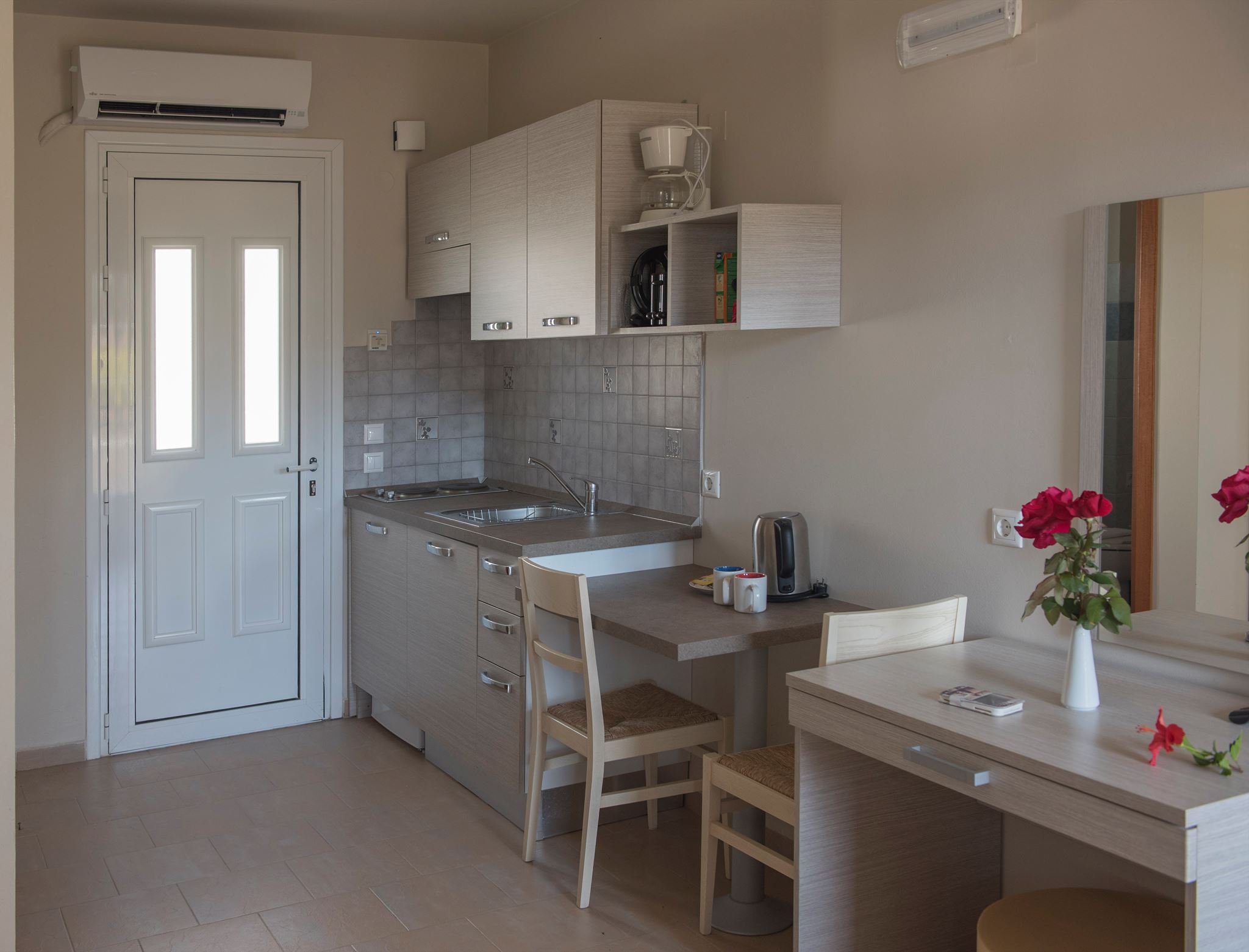 Standard Studio Standard Studio