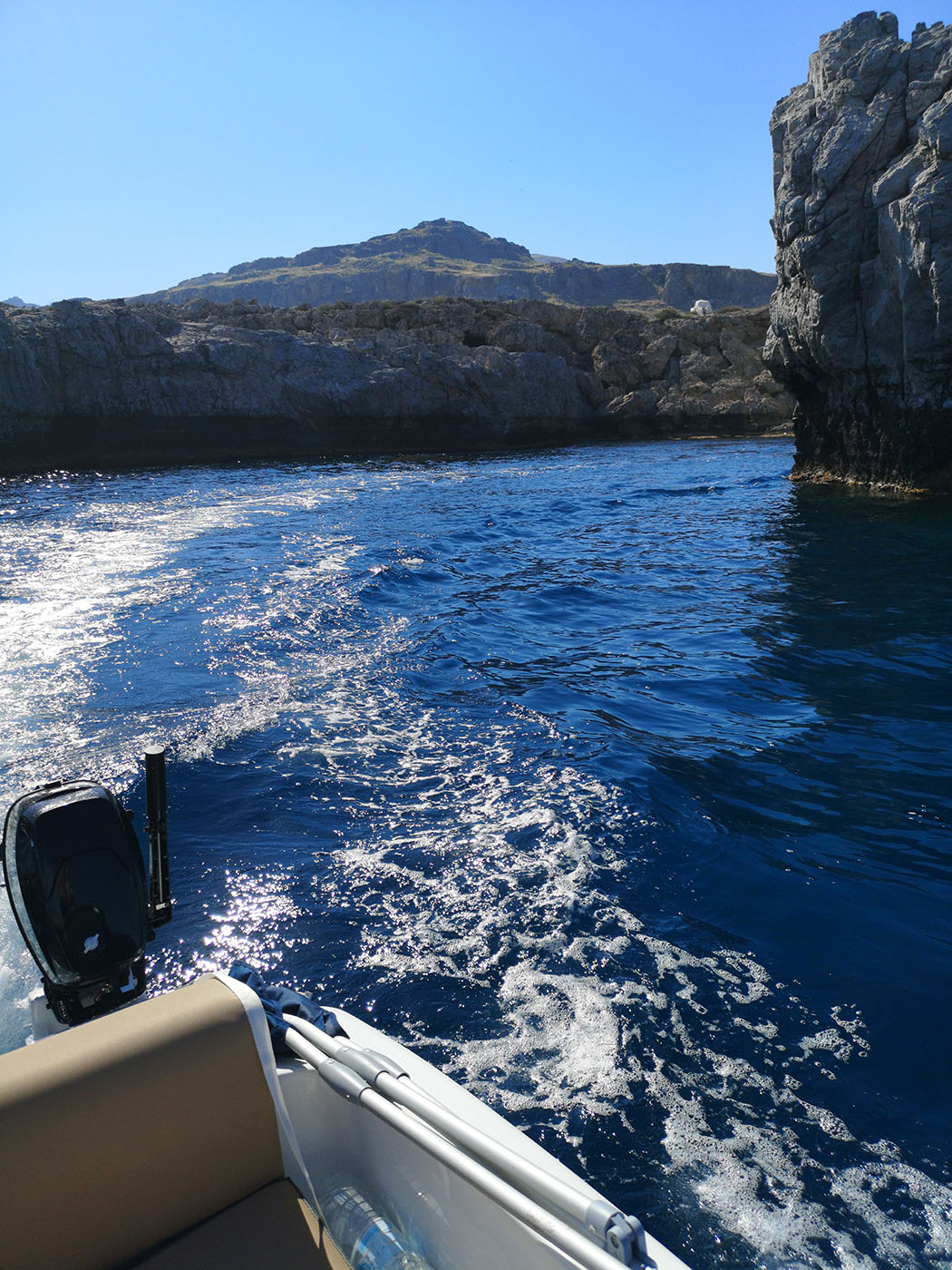 Happy Boats Trip Happy Boats Trip