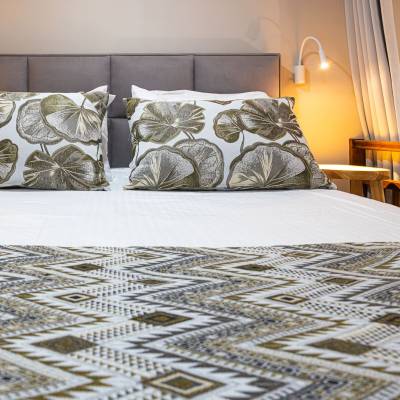 AK_014_AR0A9409 Enhanced NR Edit AK_014_AR0A9409 Enhanced NR Edit